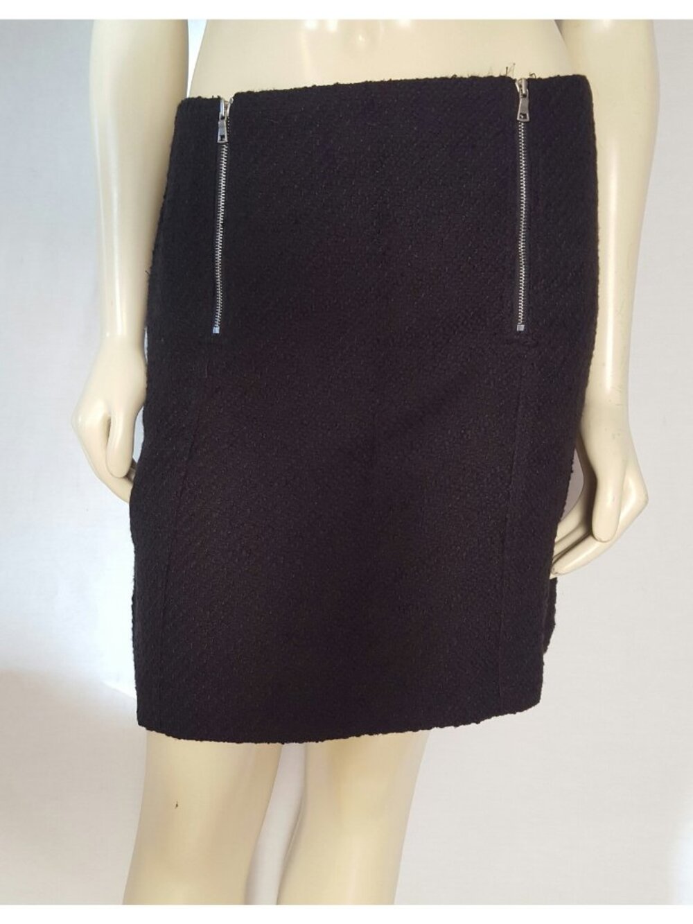 Ann Taylor Loft professional black above knee skirt size 4